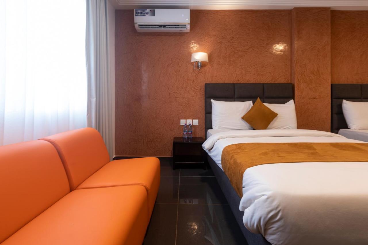 Airport View Hotel Acra Exterior foto