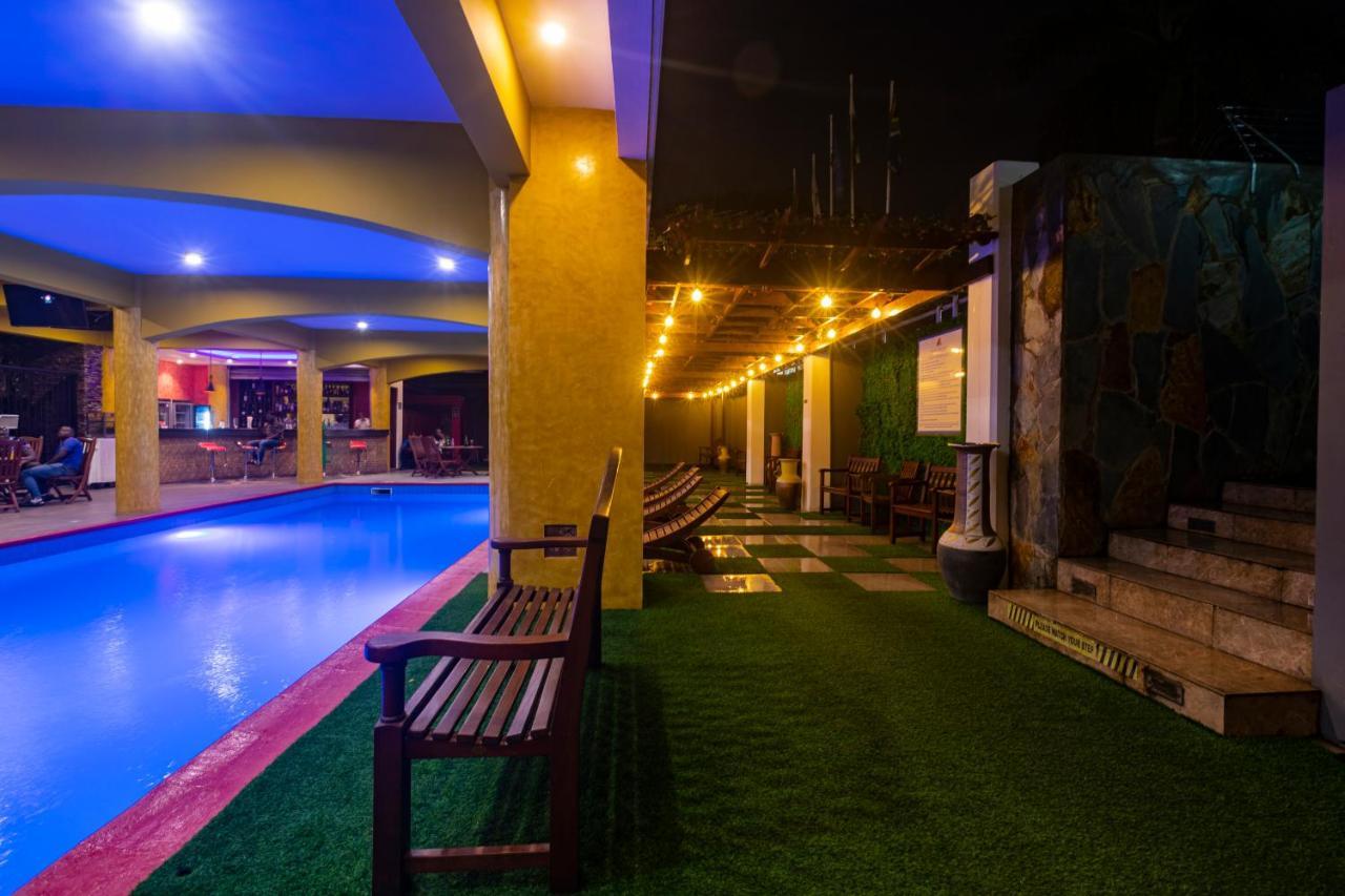 Airport View Hotel Acra Exterior foto